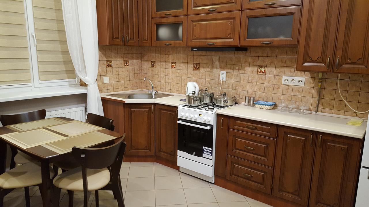 Soprano Apartment Lviv Buitenkant foto