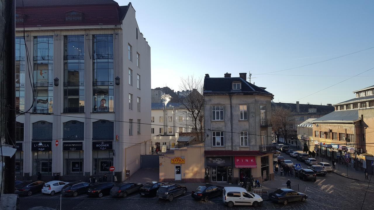 Soprano Apartment Lviv Buitenkant foto